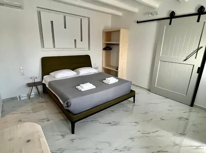 Casa Nostra Mykonos Boutique & Apartamento